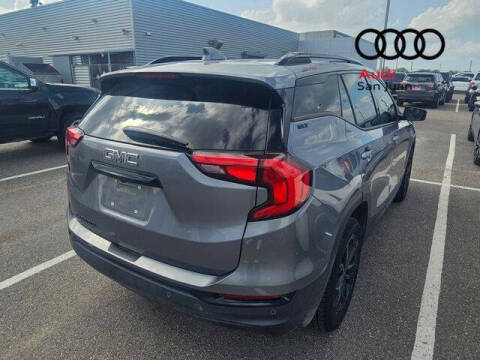 2021 GMC Terrain SLT
