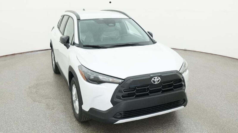 2026 Toyota Corolla Cross LE