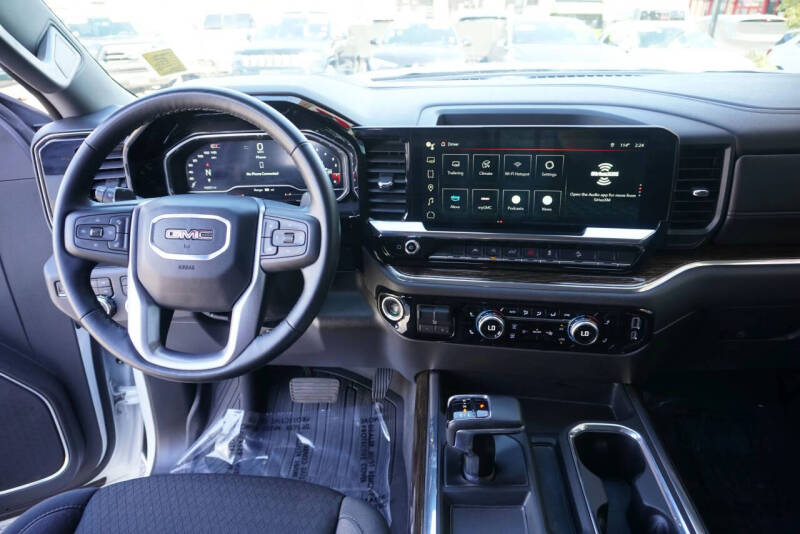 2025 GMC Sierra 1500