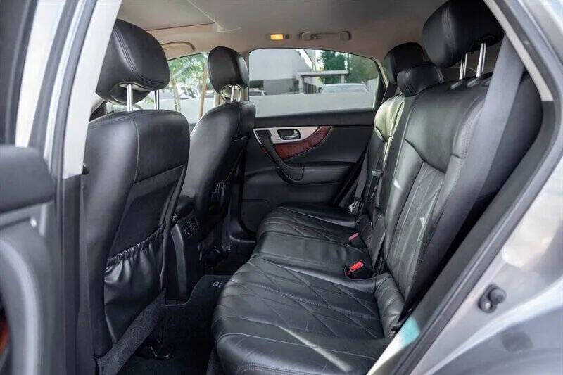2012 Infiniti FX35