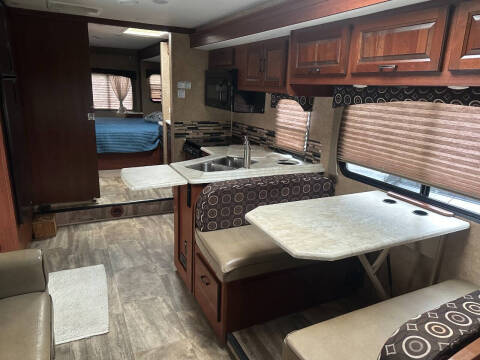 2015 Forest River Forester