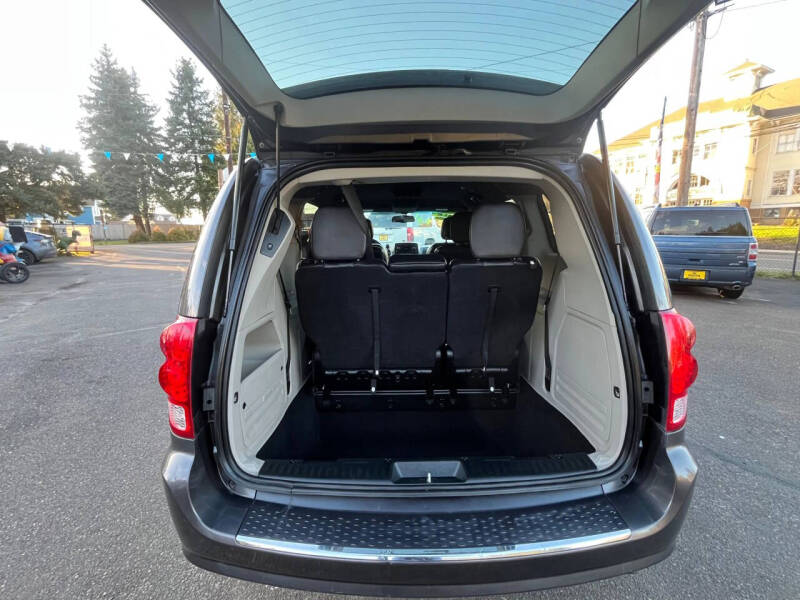 2017 Dodge Grand Caravan SXT
