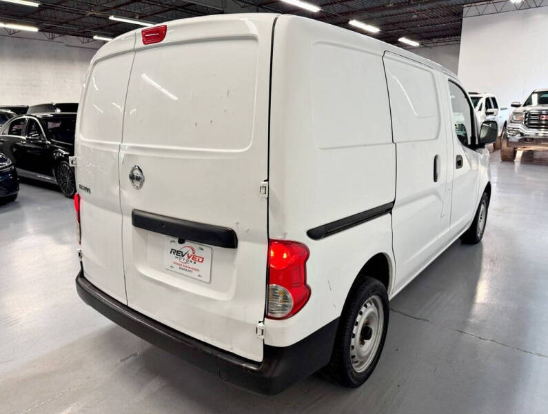 2015 Nissan NV200 S