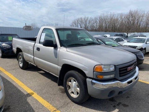 2005 GMC Sierra 1500 for sale at WELLER BUDGET LOT in Grand Rapids MI