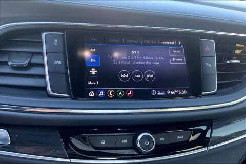 2021 Buick Enclave Essence