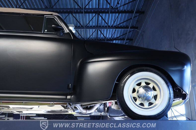 1946 Ford Deluxe