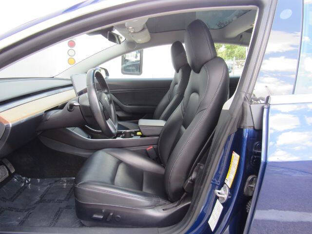 2019 Tesla Model 3 Standard Range Plus