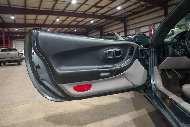 2003 Chevrolet Corvette