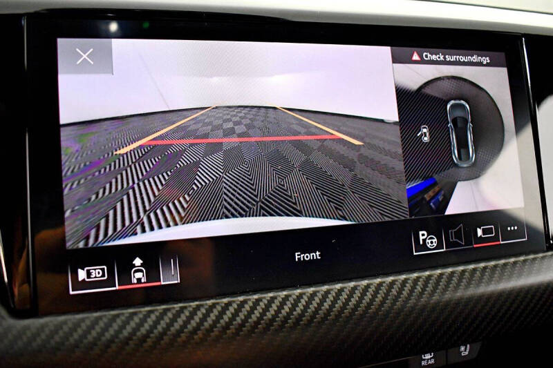 2022 Audi RS e-tron GT quattro