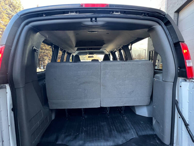 2020 Chevrolet Express LS 2500