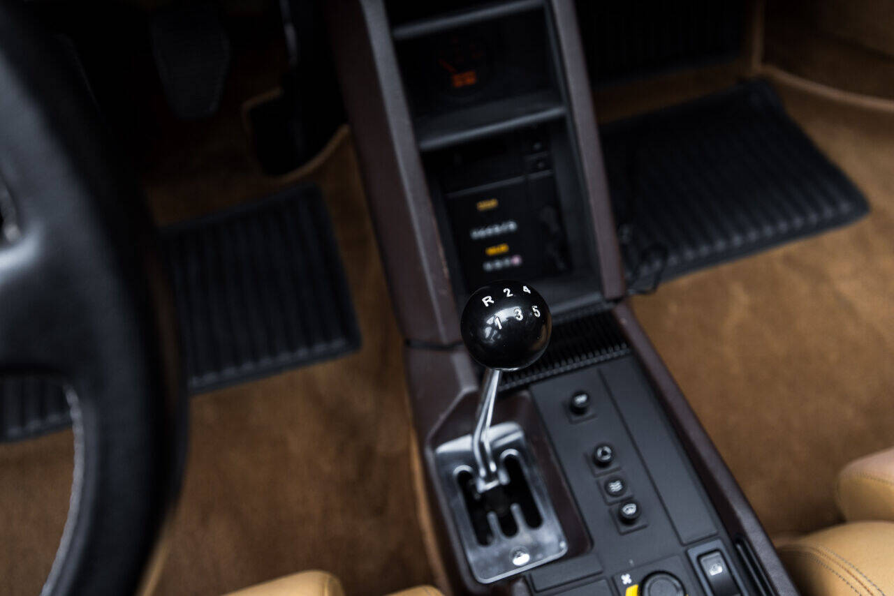 1985 Ferrari Testarossa 34