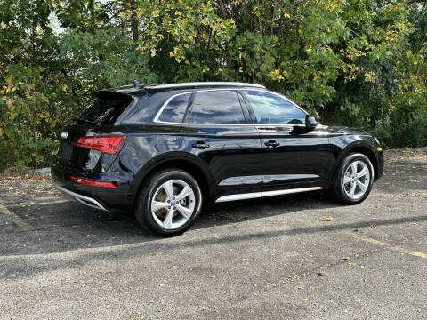 2020 Audi Q5 quattro Premium Plus 45 TFSI