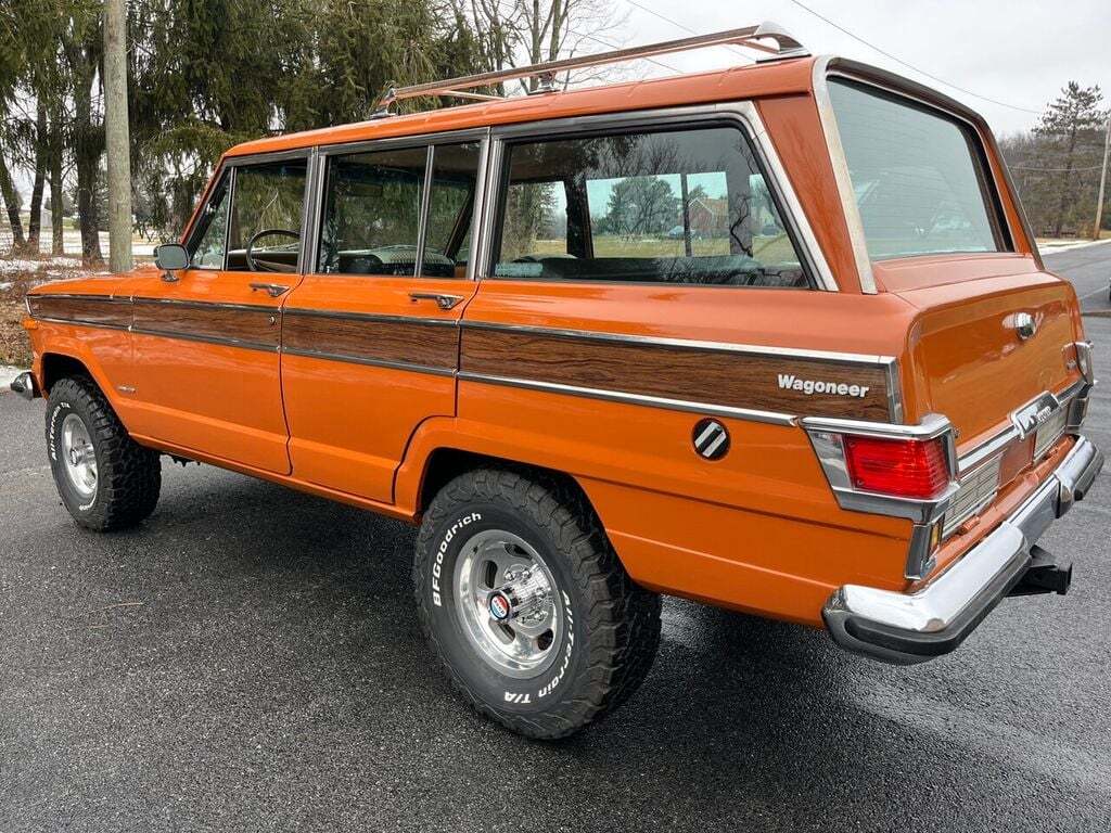 1977 Jeep Wagoneer 8