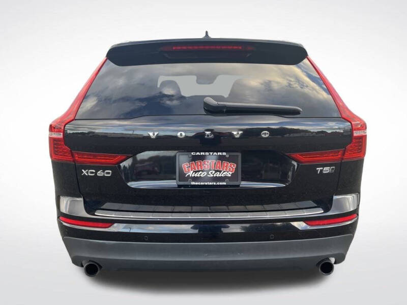 2018 Volvo XC60 T5 Momentum