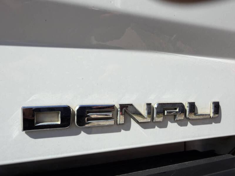 2016 GMC Sierra 2500HD Denali