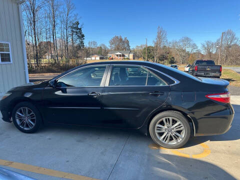 2017 Toyota Camry SE