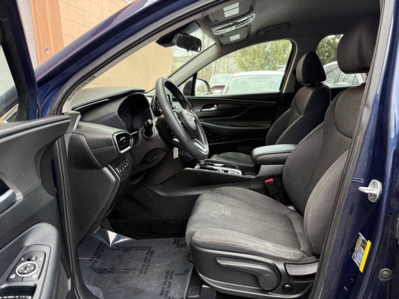 2019 Hyundai Santa Fe SE 2.4L