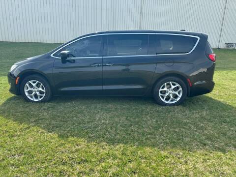 2018 Chrysler Pacifica for sale at Wendell Greene Motors Inc in Hamilton OH