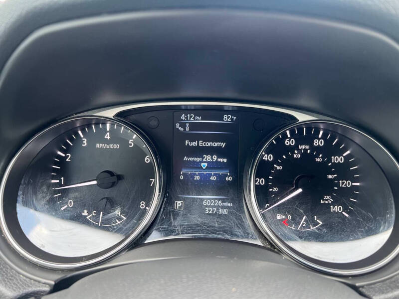 2016 Nissan Rogue SL