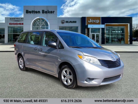 2017 Toyota Sienna for sale at Betten Baker Chrysler Dodge Jeep Ram in Lowell MI