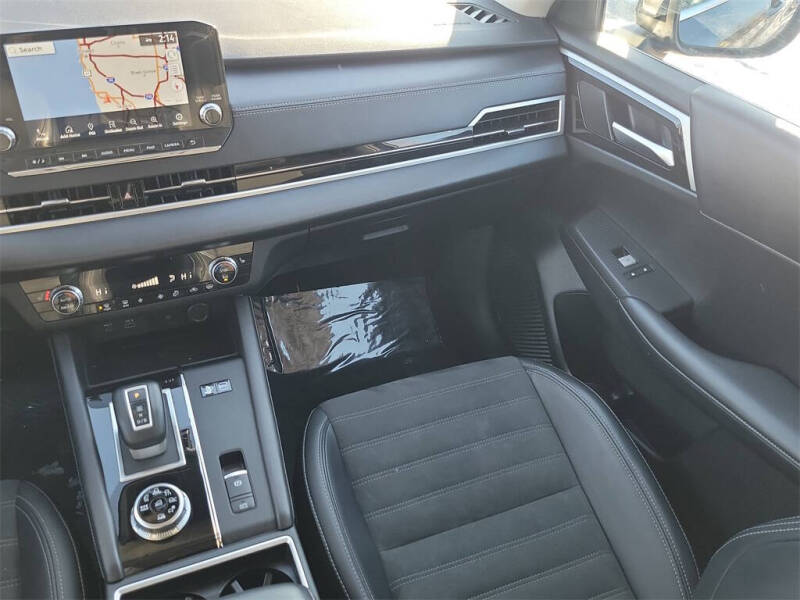 2024 Mitsubishi Outlander PHEV SE