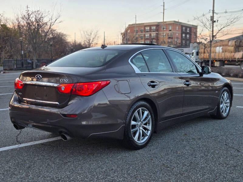2014 Infiniti Q50 Premium