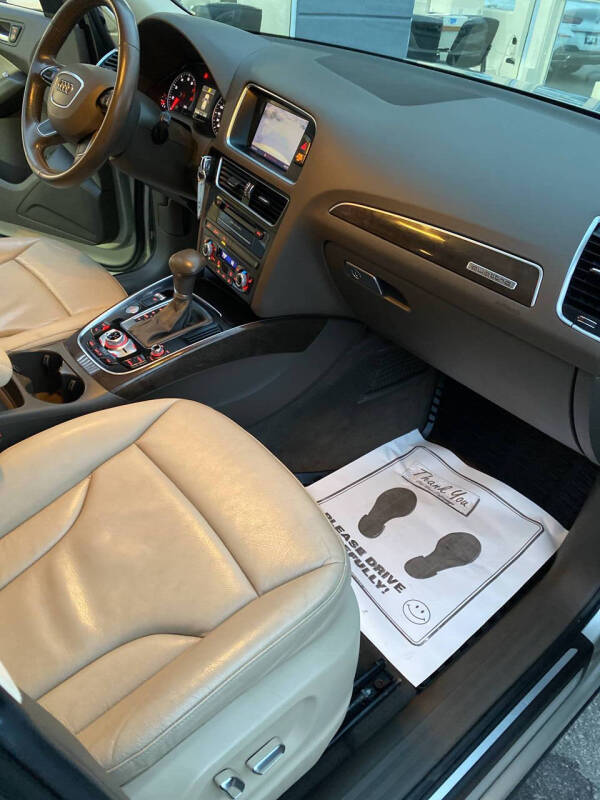 2014 Audi Q5 2.0T quattro Premium Plus