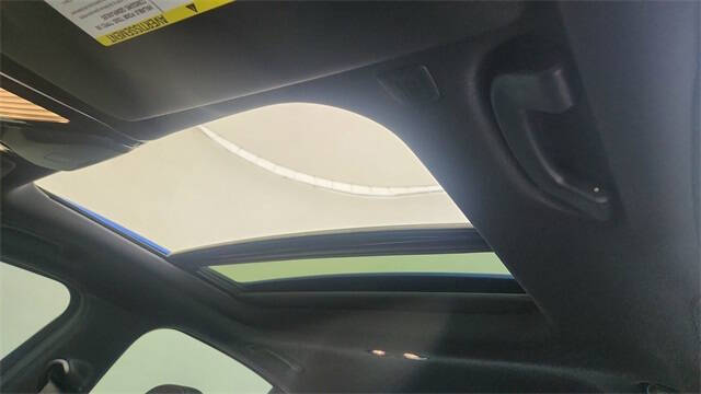 2025 BMW 3 Series M340i