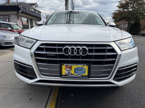 2020 Audi Q5 quattro Premium Plus 45 TFSI