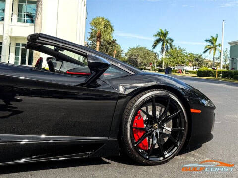 2016 Lamborghini Aventador LP 700-4