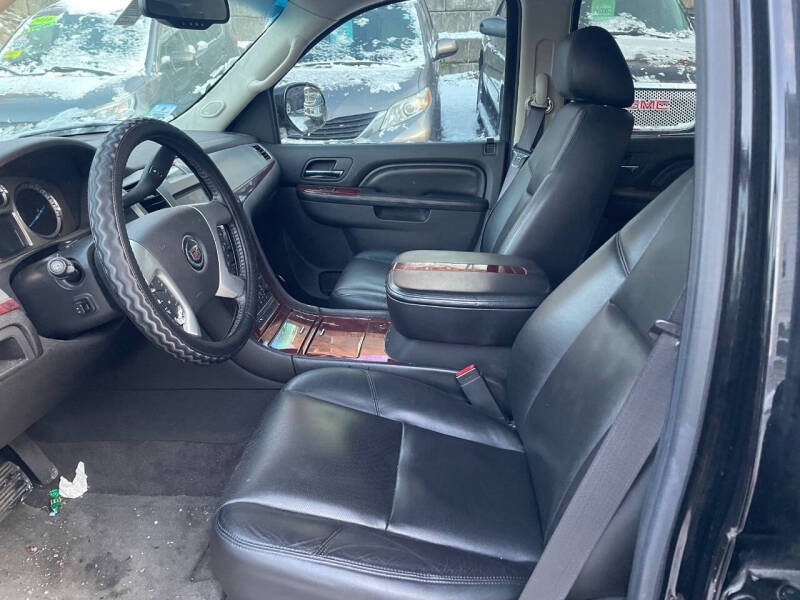 2011 Cadillac Escalade