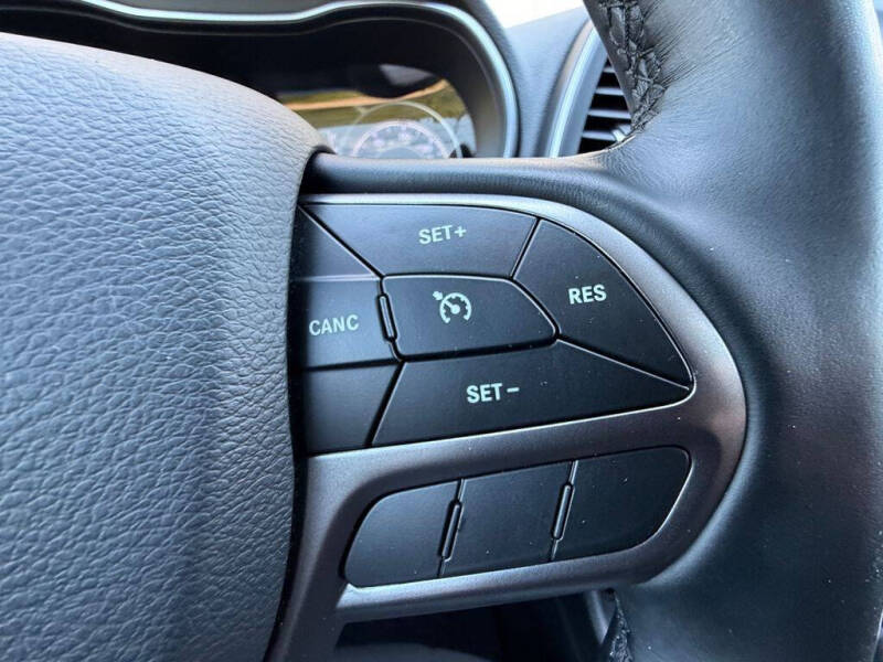 2020 Jeep Cherokee Latitude