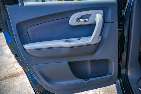 2011 Chevrolet Traverse LS