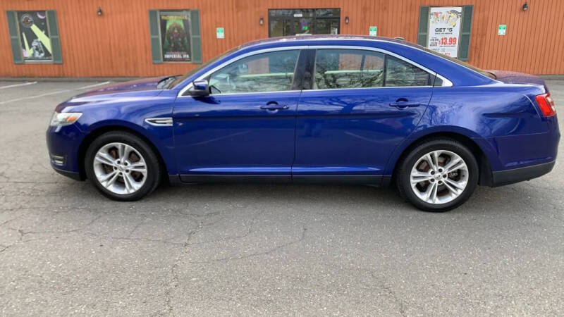 2013 Ford Taurus SEL
