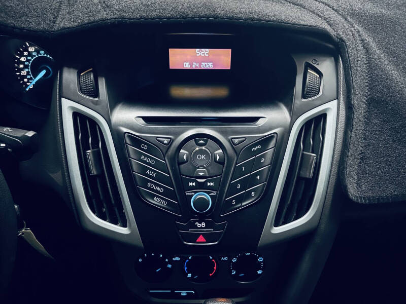 2012 Ford Focus SE