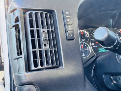 2017 Chevrolet Express 2500