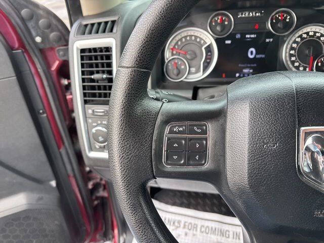 2017 RAM 1500 SLT
