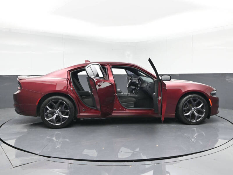 2017 Dodge Charger SXT