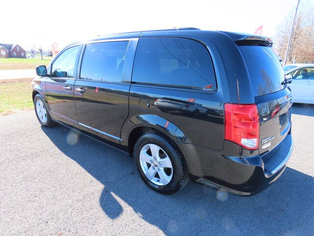 2019 Dodge Grand Caravan for sale at Modern Automotive Group LLC in Lafayette, TN