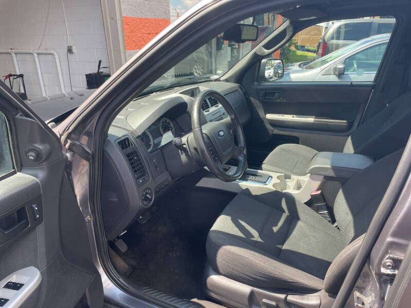 2009 Ford Escape XLT