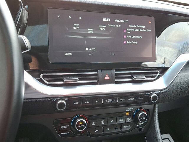 2022 Kia Niro Touring Special Edition