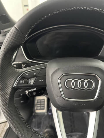 2022 Audi SQ5 Sportback 3.0T quattro Premium Plus