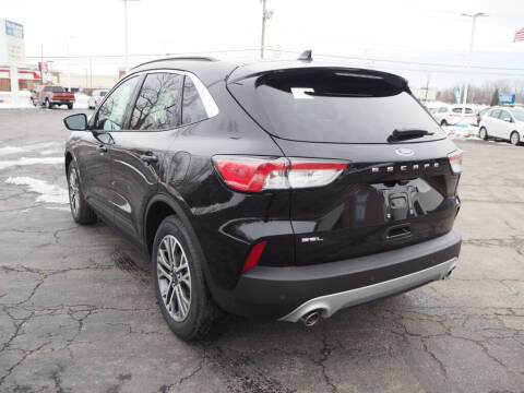 2021 Ford Escape SEL