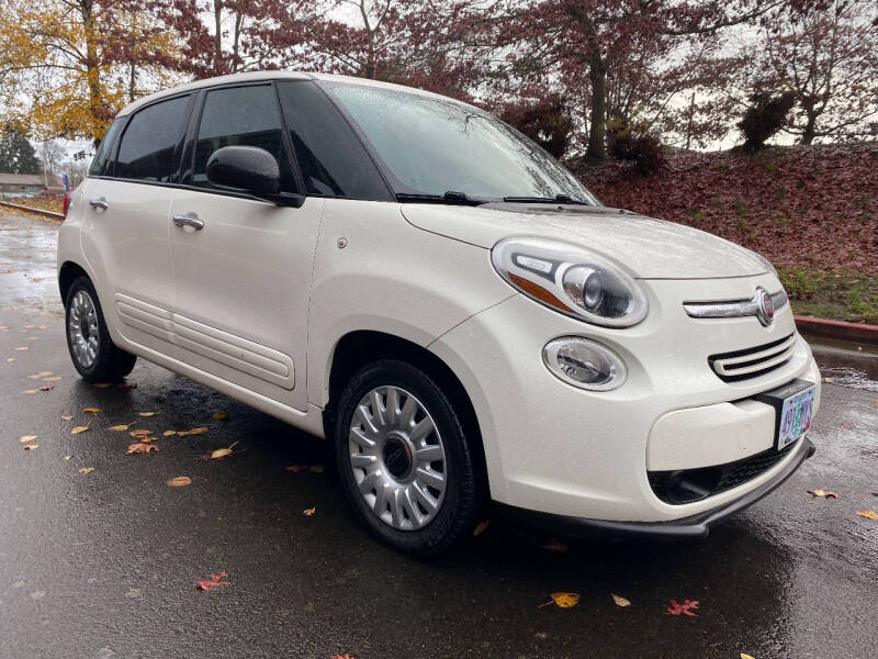 2016 FIAT 500L Pop's photo