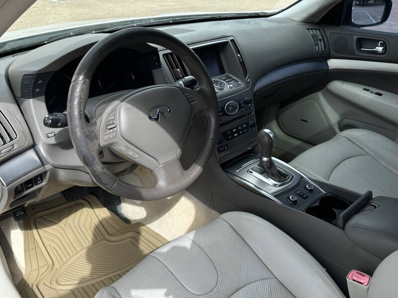 2011 Infiniti G37 Sedan x Sport Appearance Edition