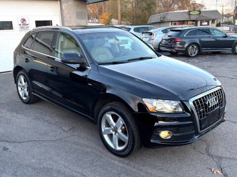 2011 Audi Q5 3.2 quattro Premium Plus