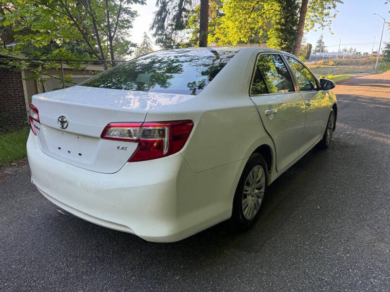 2012 Toyota Camry LE