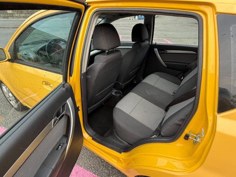 2011 Chevrolet Aveo Aveo5 LT