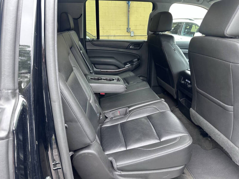2018 Chevrolet Suburban LT