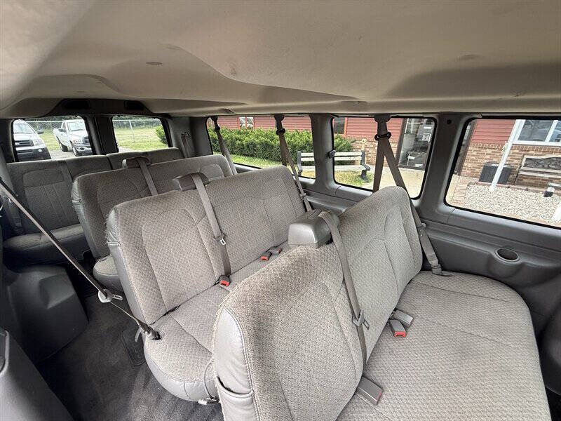 2015 Chevrolet Express LS 3500